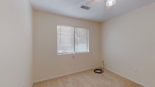 Building Photo - WESTSIDE HOME 3 Bedroom 2 Bath With 2 car garage