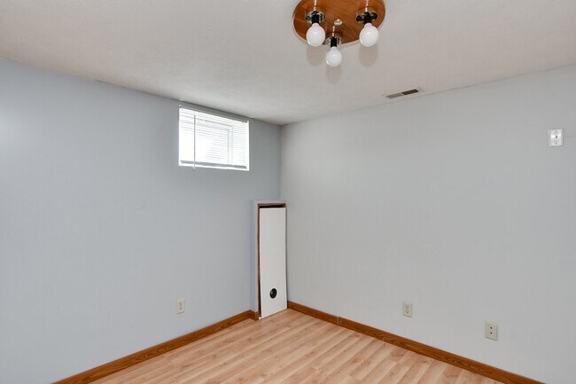 Building Photo - 2300 Avenue F