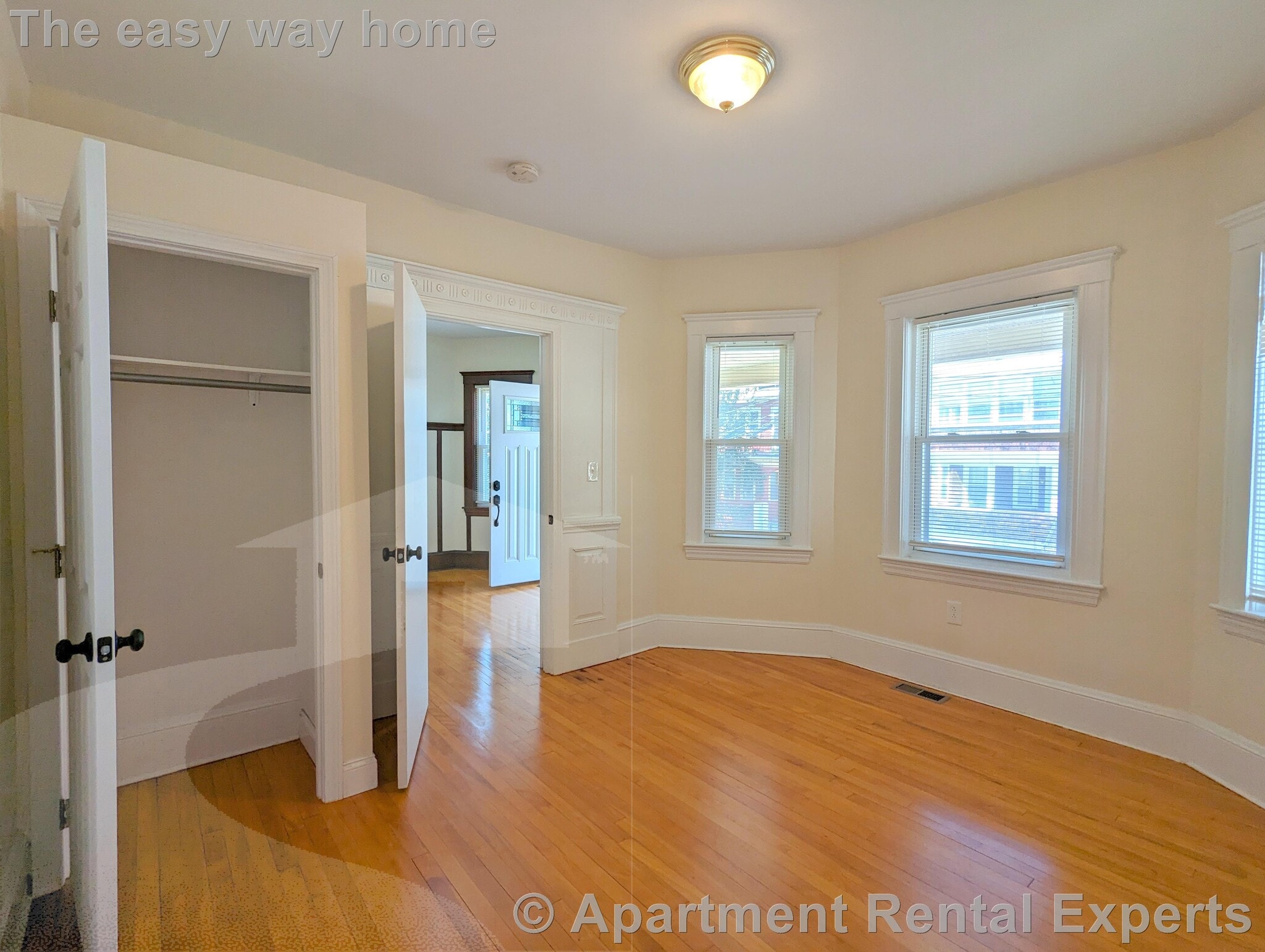 Building Photo - 108 W Quincy St