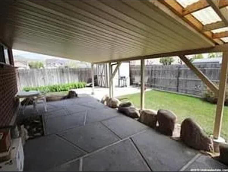 Building Photo - 1020 N 1500 W