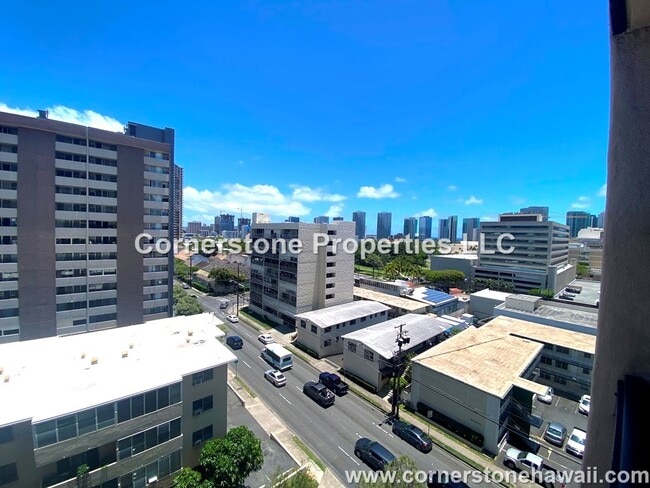 Building Photo - 775 Kinalau Pl