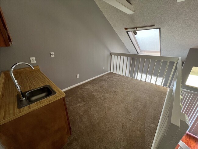 Building Photo - 8479 Sands Point Dr