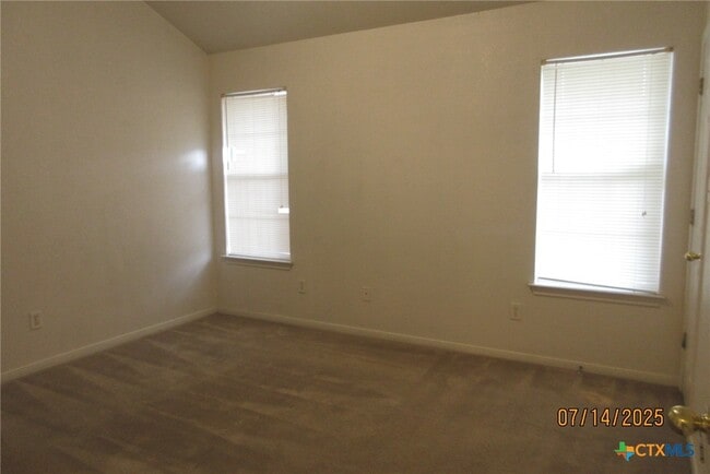 Building Photo - 2606 Edgefield St