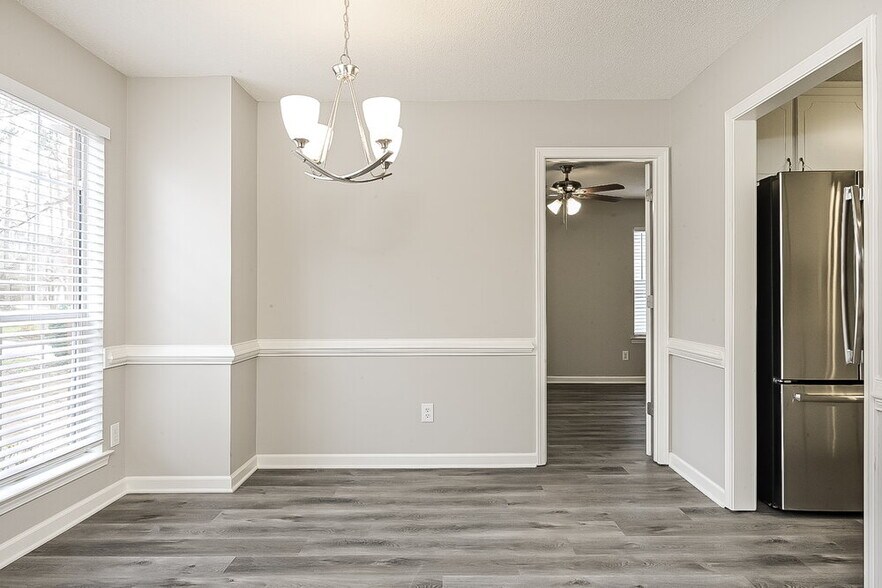 Building Photo - 104 Nanci Ct