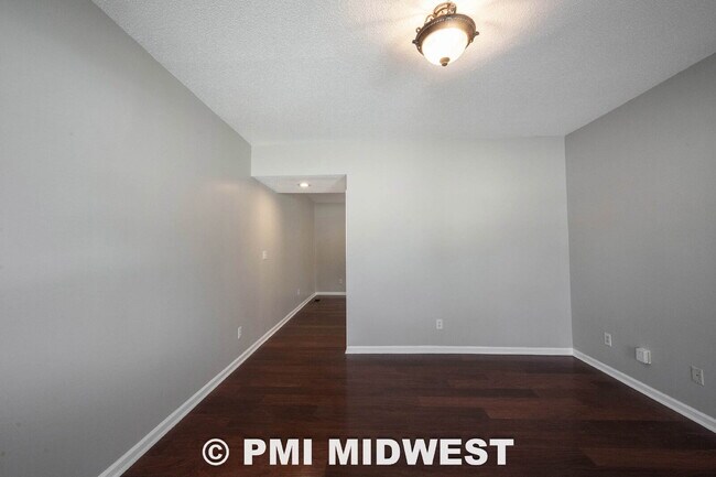 Building Photo - "Charming Urban Duplex Retreat: Cozy 2-Bedroom, 1.5-Bath Oasis in Vibrant Indianapolis!"