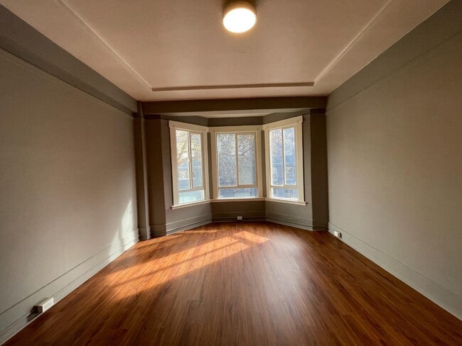 Building Photo - 3260 17th St