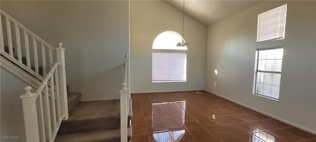 Building Photo - 5115 Blossom Ave