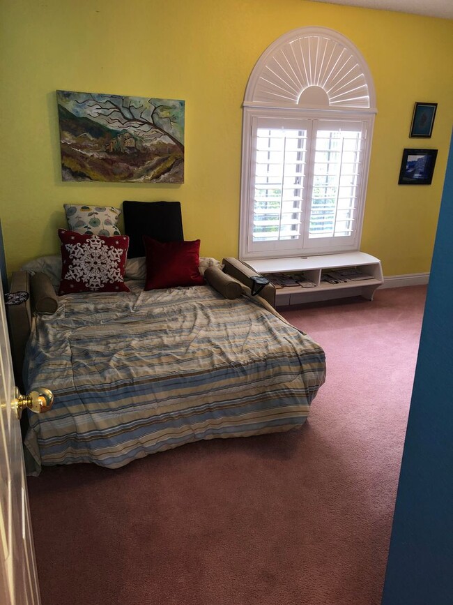 Building Photo - Gorgeous Furnished Oasis in Las Vegas Avai...