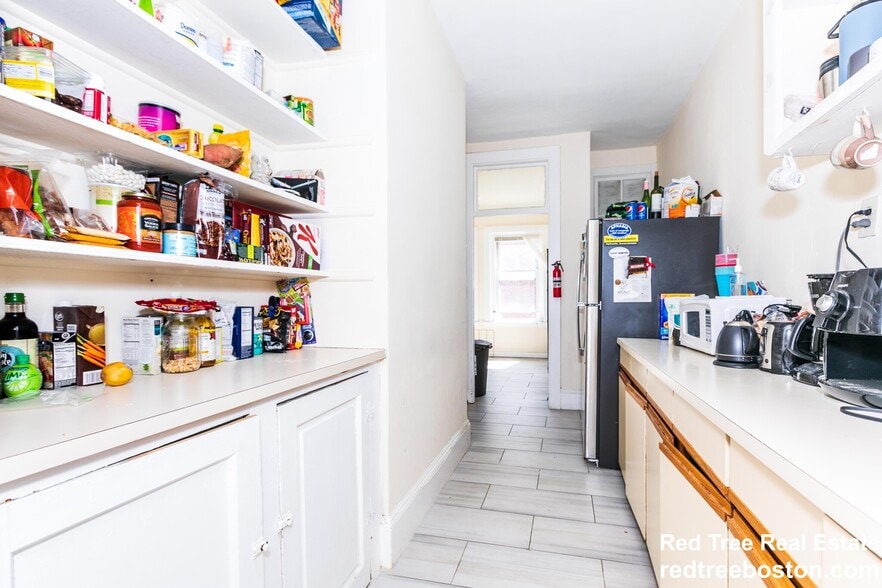 Building Photo - 1284 Commonwealth Ave