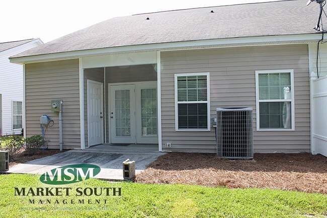 Building Photo - **COMING SOON!!!**  HIGHLANDS CROSSINGS TOWNHOMES