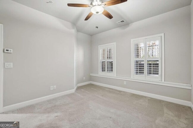 Building Photo - 355 Cricket Ln