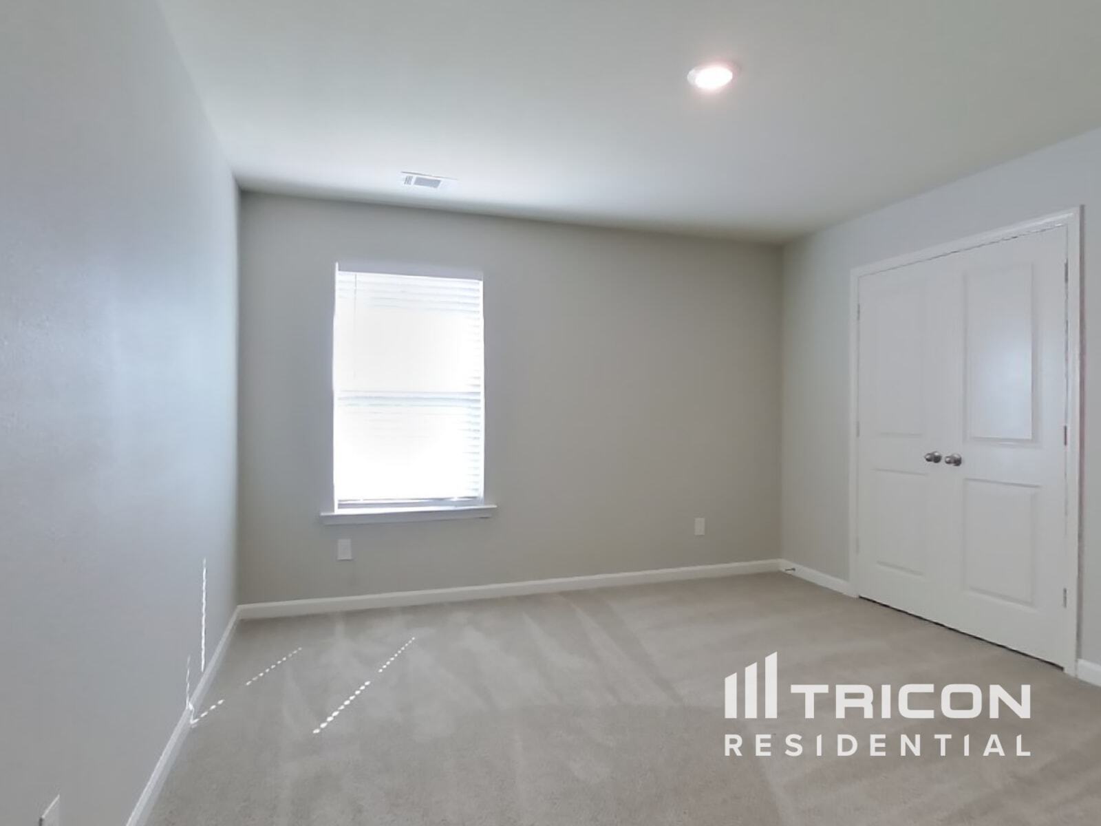 Building Photo - 4822 Moccasin Ct