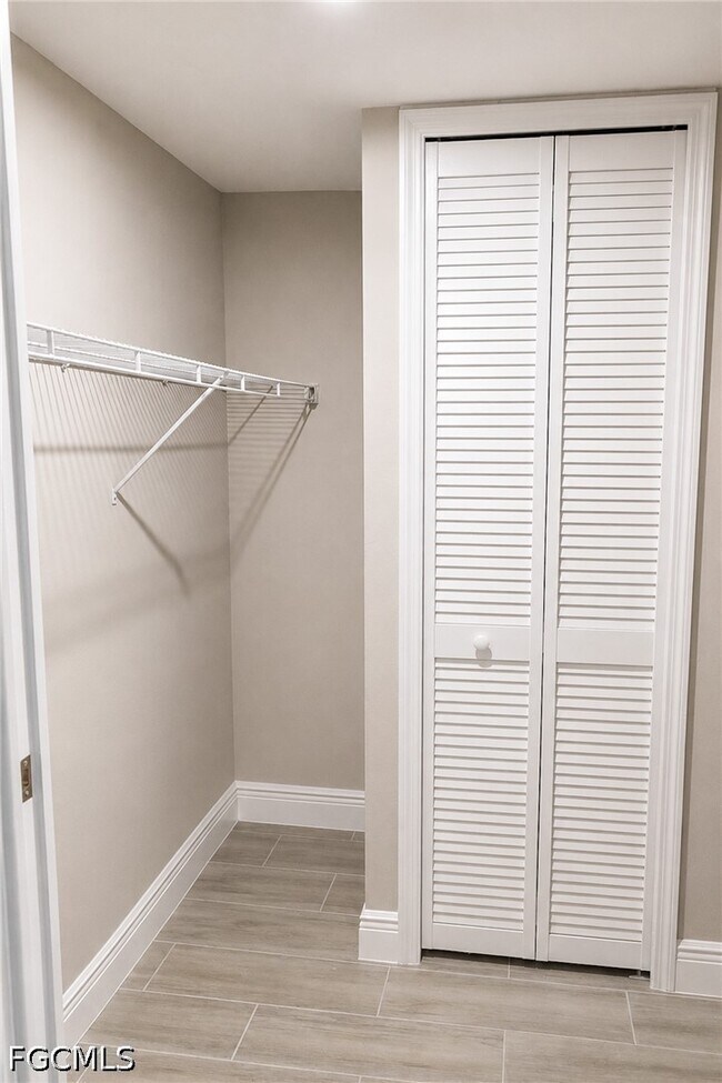 Building Photo - 16341 Dublin Cir