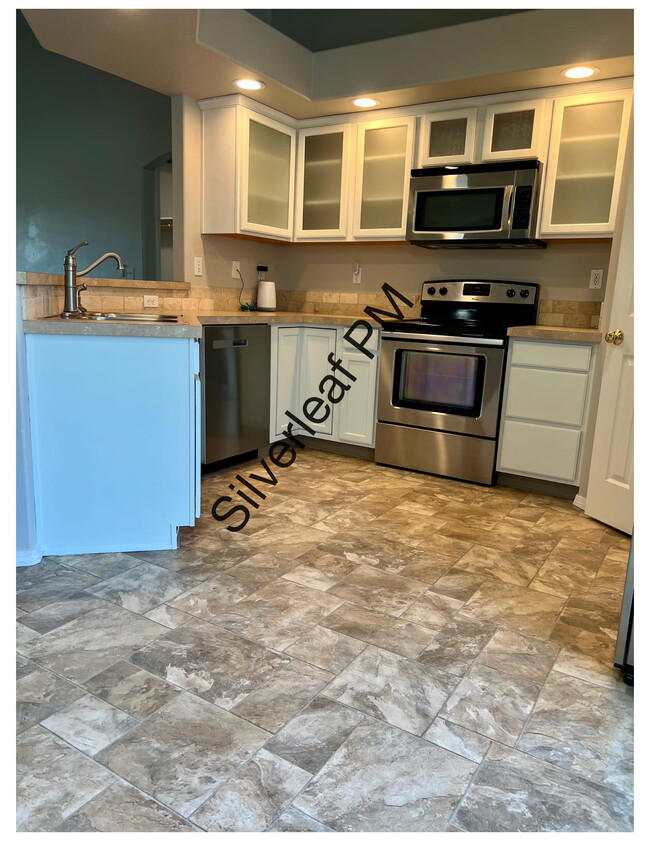 Building Photo - 2095 W Swallowtail Pl