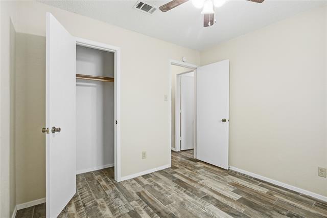 Building Photo - 5900 Stardust Dr S