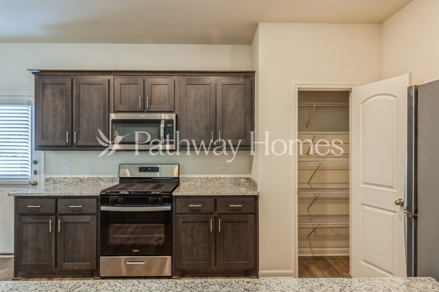 Building Photo - 10805 Copper Hills Ln