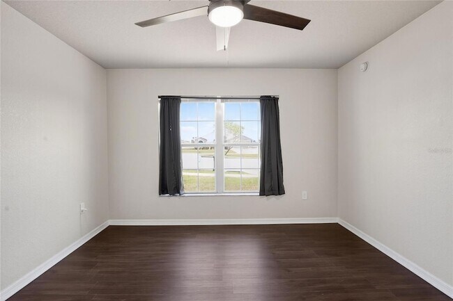 Building Photo - 780 Overlook Grove Dr