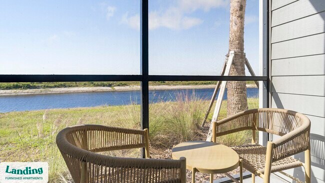 Building Photo - 6850 Foxtail Palm Wy