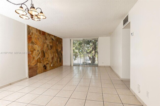 Building Photo - 8421 NW 8th St