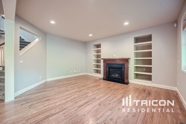 Building Photo - 4316 68th Ave Ct W