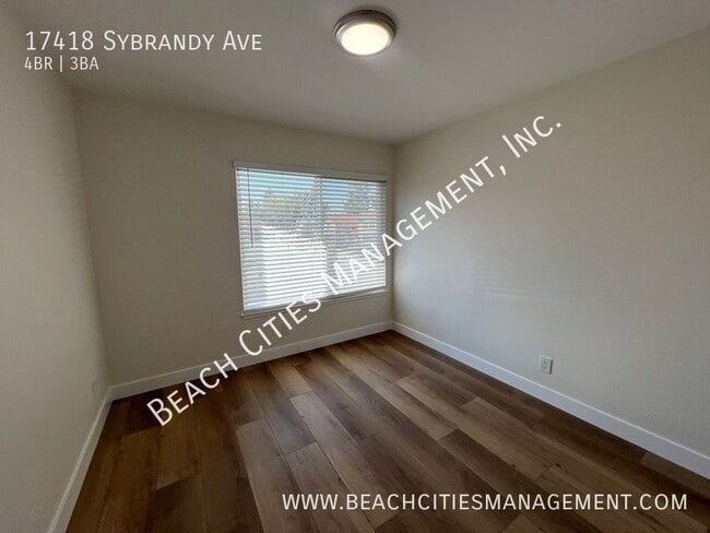Building Photo - 17418 Sybrandy Ave