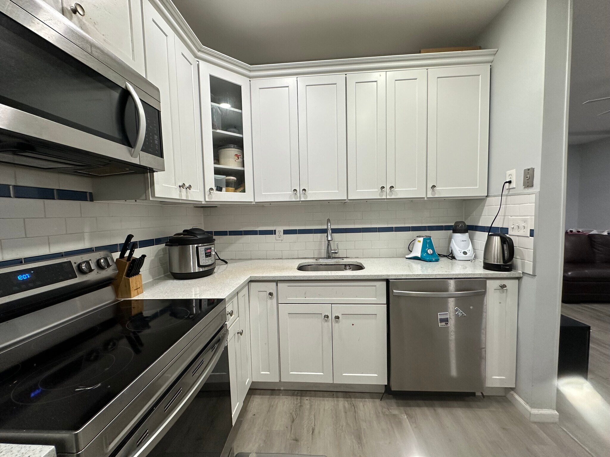 Building Photo - 75 LIBERTY Ave