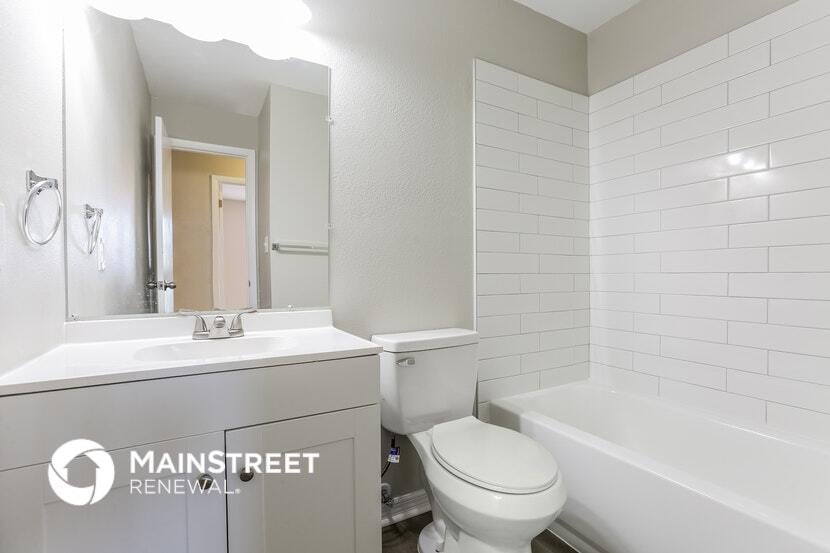 Building Photo - 282 Lorraine Ave