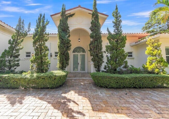 Building Photo - 17910 SW 80th Ave