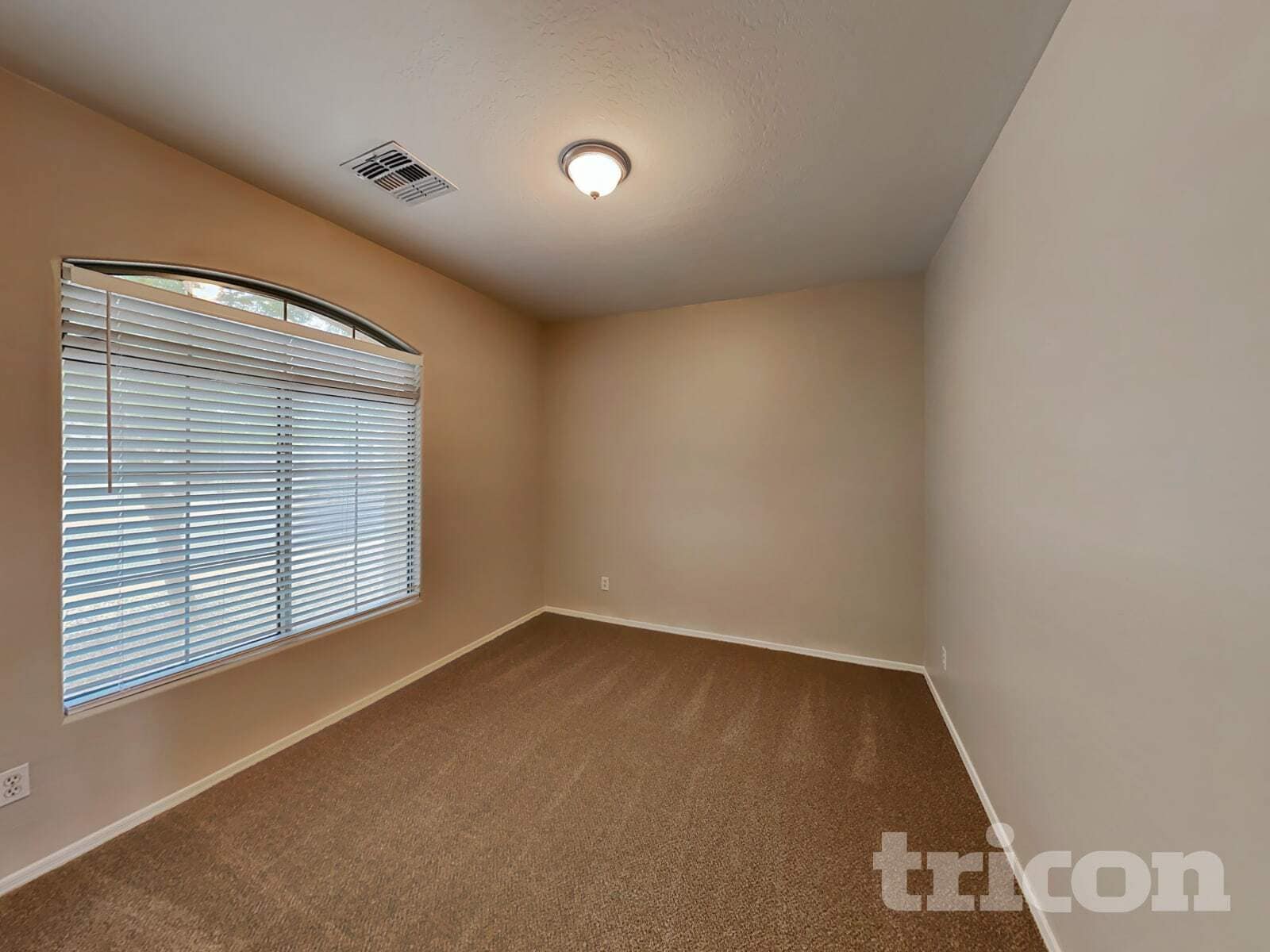 Building Photo - 13218 W Jacobson Dr