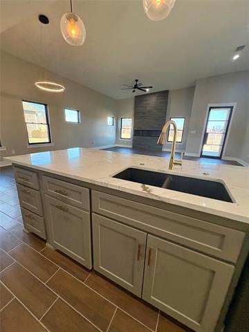 Building Photo - 2713 Stone Briar Dr