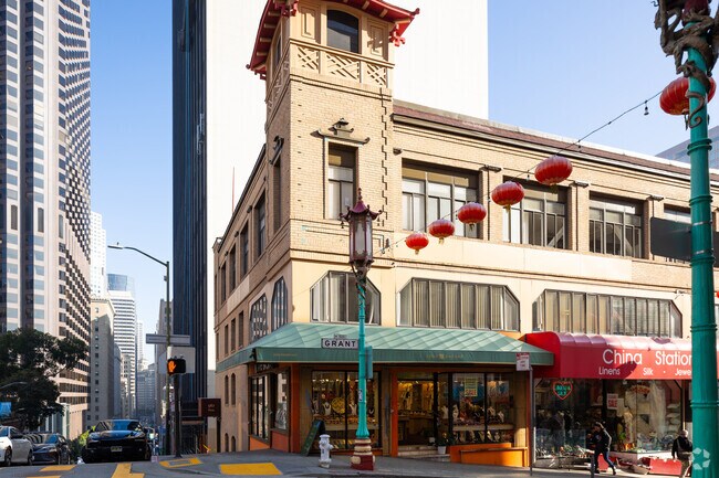 Alternate Exterior - 567 Pine Apartments