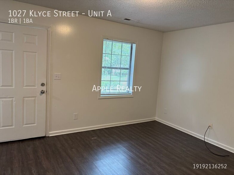 Building Photo - 1027 Klyce St
