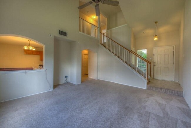 Building Photo - 1610 Vera Way