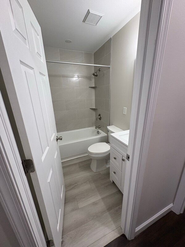 Building Photo - 540 Laurens St