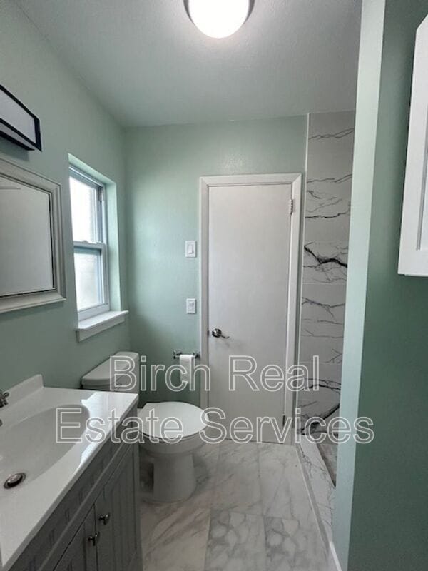 Building Photo - 1830 Lady Mary Dr