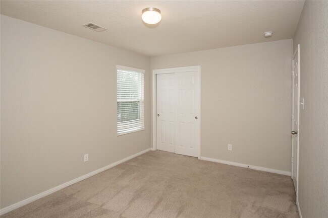 Building Photo - 2535 Elm Crossing Trail