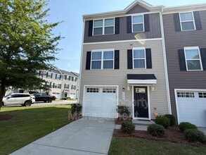 Building Photo - 6042 Cutwater Cir