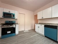 Building Photo - 3171 W 50th St