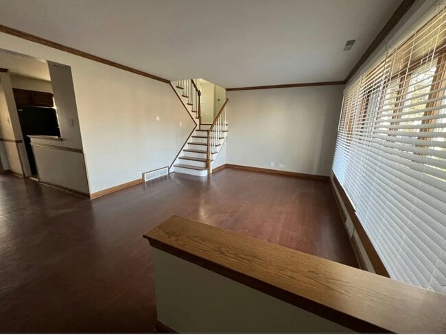 Building Photo - 18453 Clyde Rd