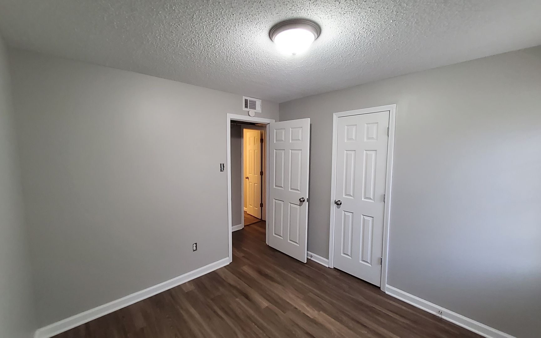 Building Photo - 71 Harvard Rd