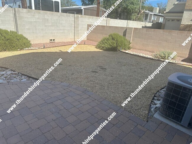 Building Photo - Gated community near Sandia Labs & KAFB