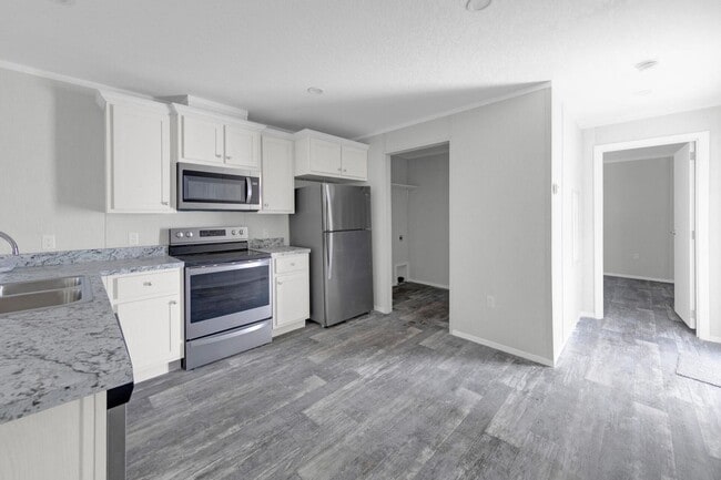 Primary Photo - 3- BEDROOM 2-BATH-LUXURY MOBILE HOME