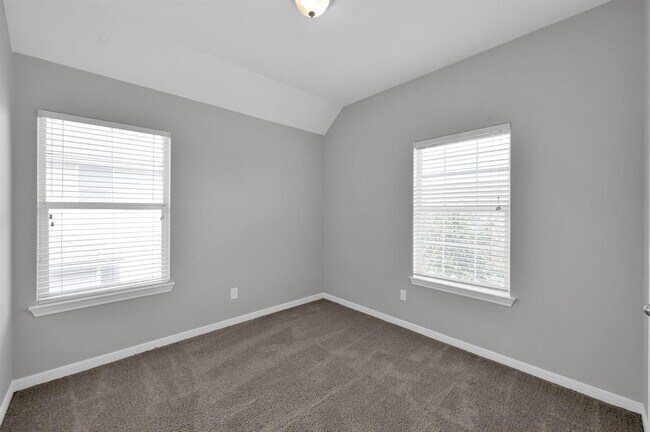Building Photo - 167 Binnacle Ct
