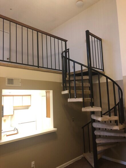 Building Photo - 15732 Easthaven Ct