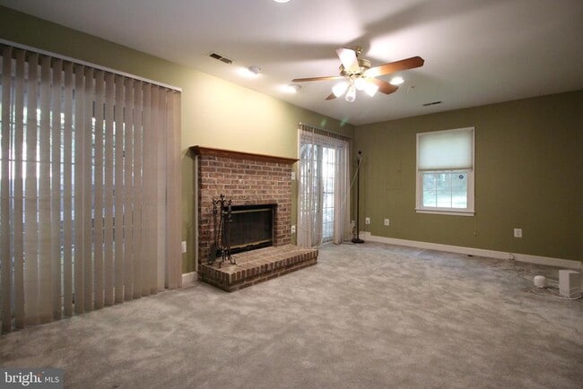 Building Photo - 6032 Kelsey Ct