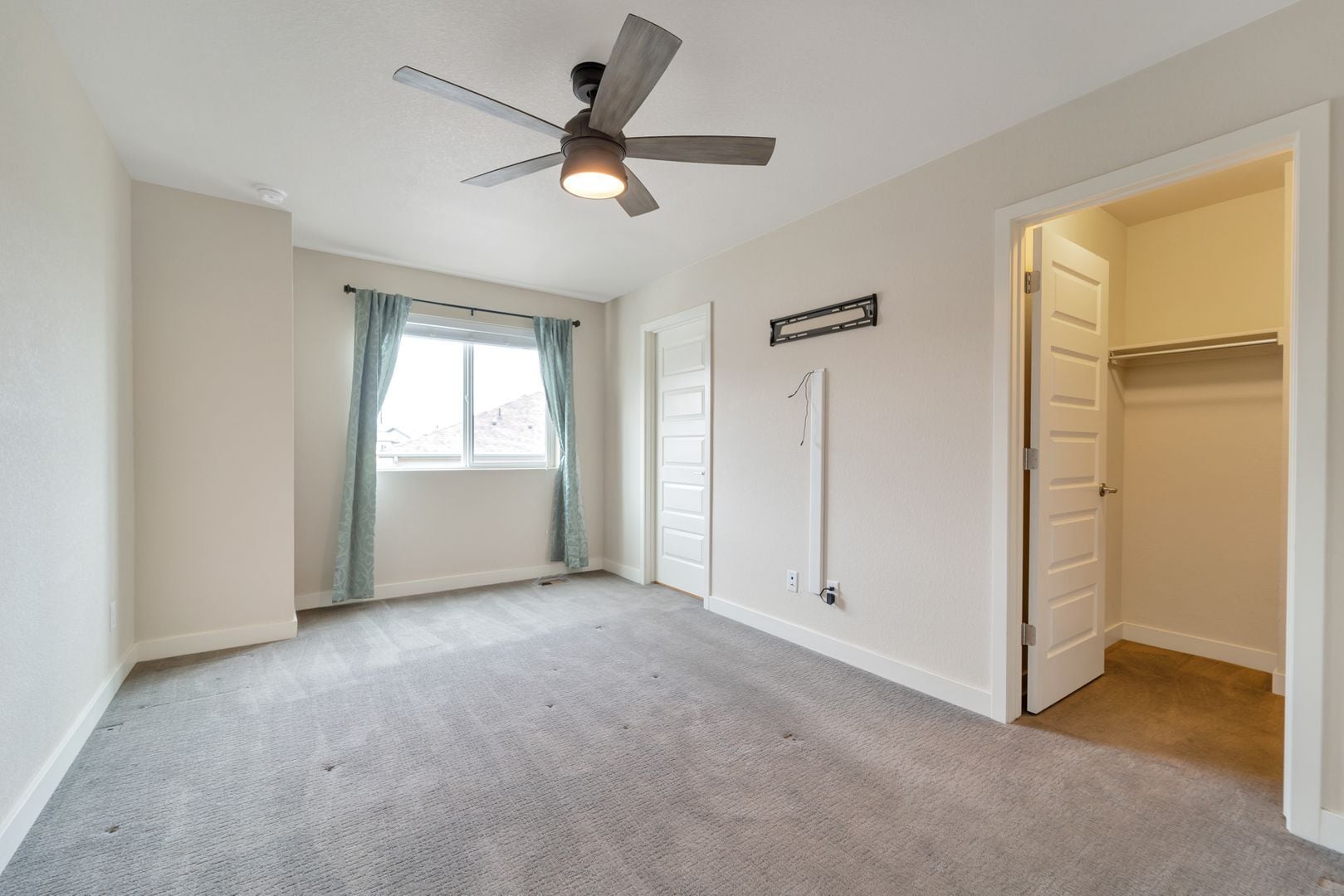 Building Photo - 11247 Colony Cir
