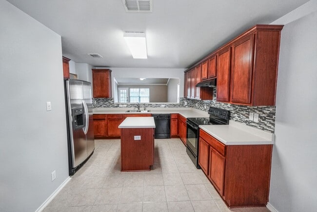 Building Photo - Westover Valley Single-Story on Greenbelt ...