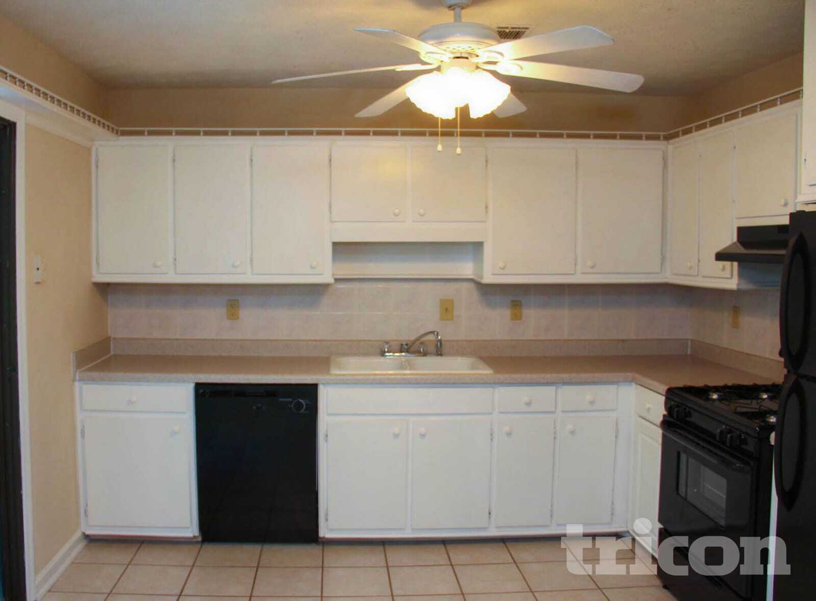 Building Photo - 3516 Estes Park Dr SW