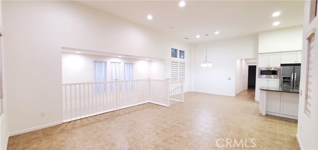 Building Photo - 61 Mission Bell