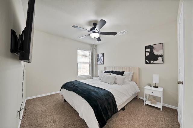 Building Photo - 2117 Ocelot St